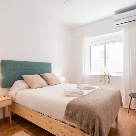 Bokeron Host - Soho Apartment *